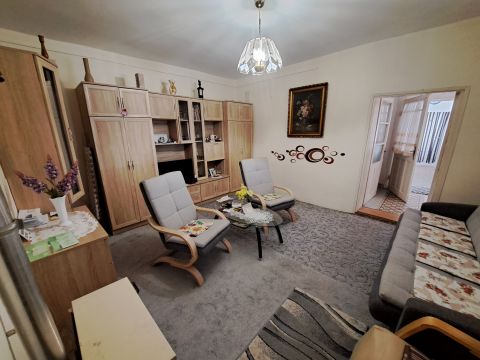 Eladó Ház 6060 Tiszakécske városközpontban