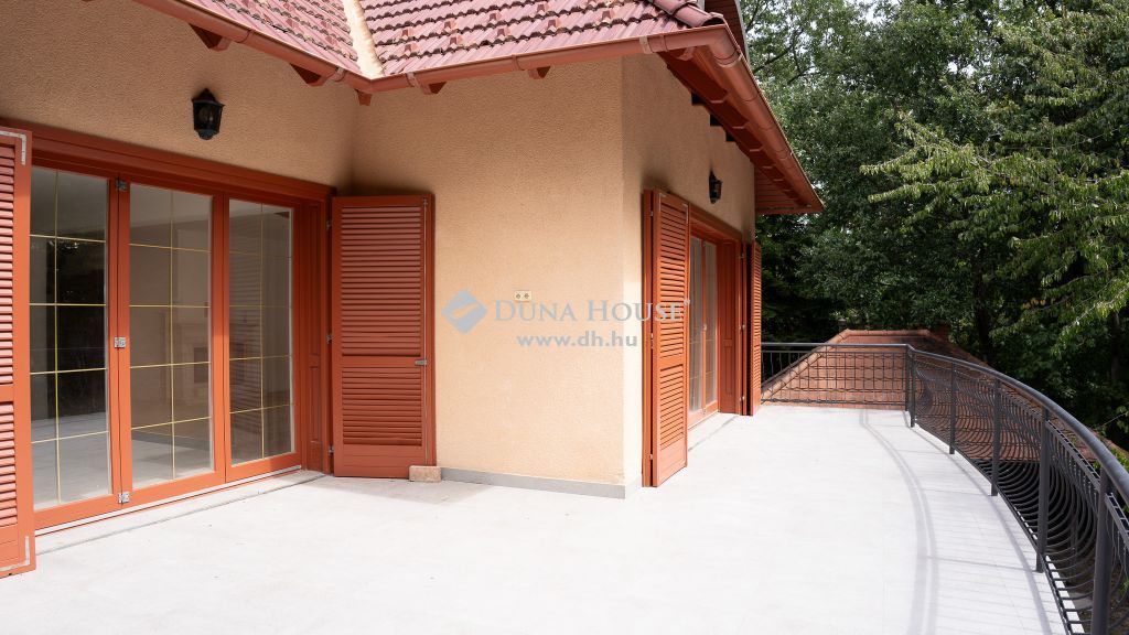 For sale House 2016 Leányfalu, 