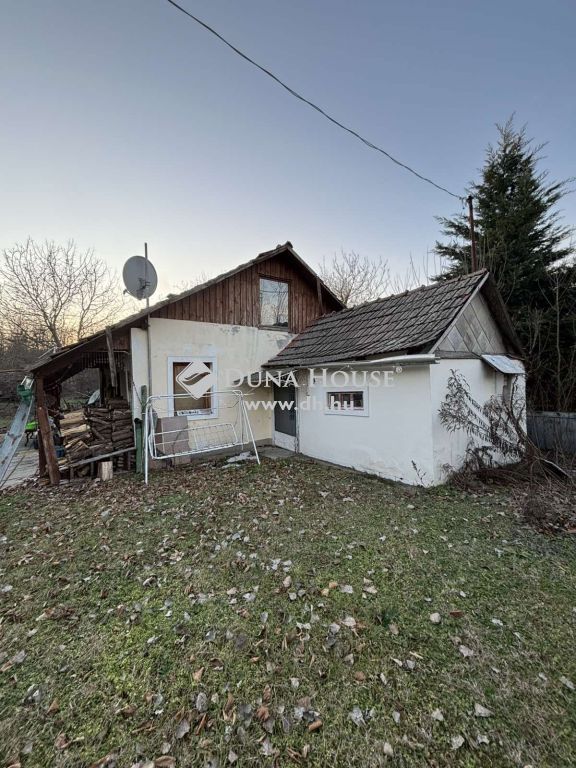 2765 Farmos , Természethez közel — 1/12
