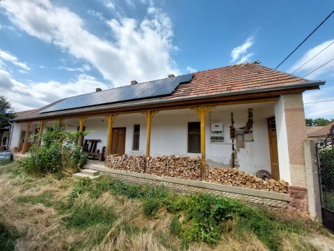 Eladó Ház 7082 Kisszékely , Felújítandó paraszt ház csodás panorámával