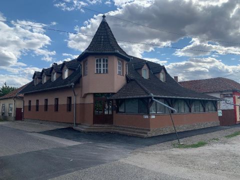 Eladó Ház 5200 Törökszentmiklós , 5200 Törökszentmiklós, Csendes