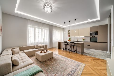 Eladó Lakás 1055 Budapest 5. kerület 