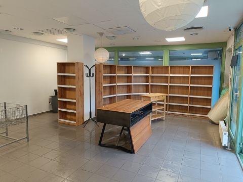 Kiadó Üzlethelyiség 4400 Nyíregyháza 