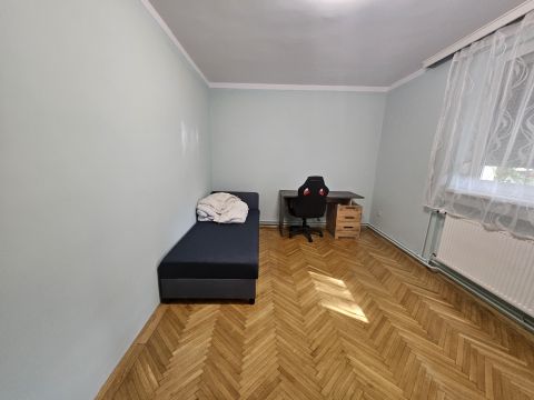 Kiadó Lakás 4028 Debrecen Debrecen, Nagyerdő