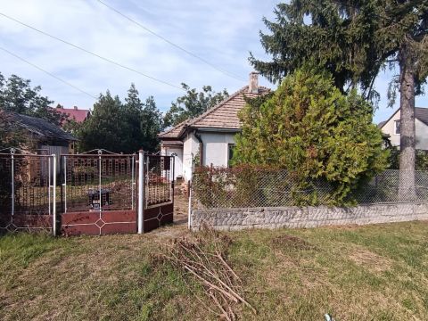 Eladó Ház 2870 Kisbér 