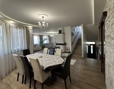 Eladó Ház 6000 Kecskemét , Vacsi köz szomszédságában