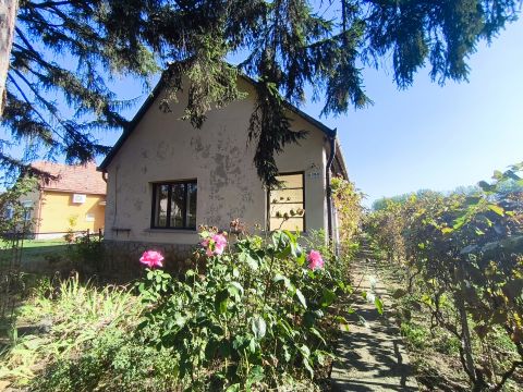 Eladó Ház 7228 Döbrököz , Külső utca