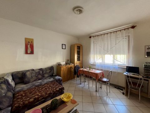 Eladó Ház 2500 Esztergom 