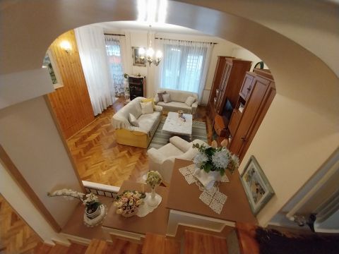 Eladó Ház 6728 Szeged , Szeged - Baktó egyik kedvelt utcájában