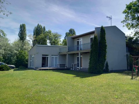 Eladó Ház 8624 Balatonszárszó 