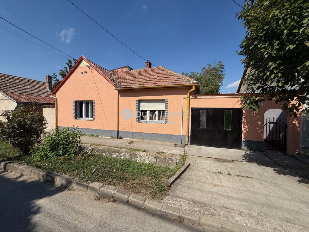 7800 Siklós — 1/11