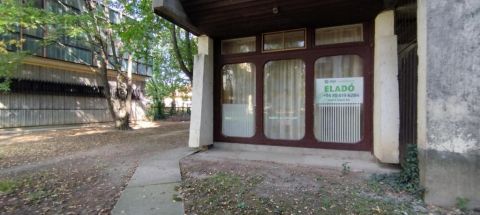 Eladó Lakás 7100 Szekszárd , 7100 Szekszárd, Központ közel