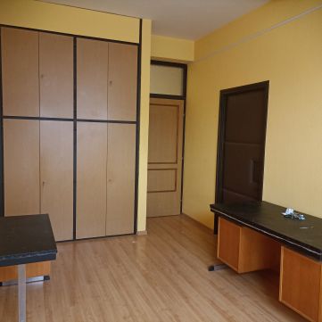 Kiadó Iroda 8900 Zalaegerszeg 
