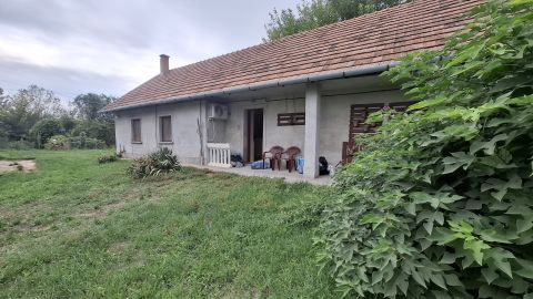 Eladó Ház 6320 Solt 