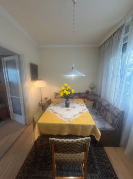 Eladó Lakás 4026 Debrecen , Belvárosi tágas, erkélyes lakás garázzsal!