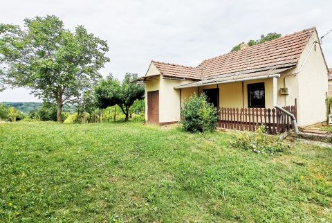 Eladó Ház 8728 Pogányszentpéter , Eladó Szőlőhegyi Hétvégi Ház Csodás Panorámával!