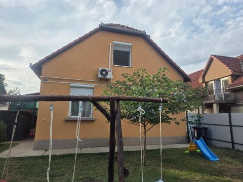 Eladó Ház 5000 Szolnok 5000 Szolnok, Csendes