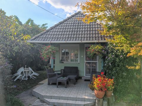 Eladó Ház 5000 Szolnok , Alcsisziget