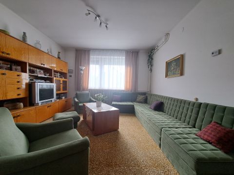 Eladó Ház 6500 Baja nyugodt utcában