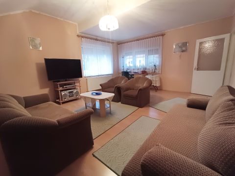 Eladó Lakás 9400 Sopron Egeredidomb
