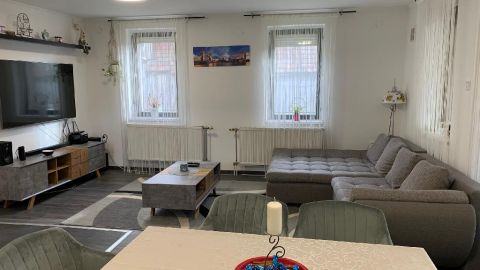 Eladó Ház 2363 Felsőpakony 2363 Felsőpakony, Kápi-tó