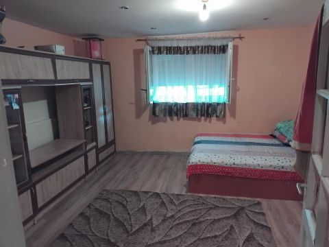 Eladó Ház 6050 Lajosmizse , Telepi út