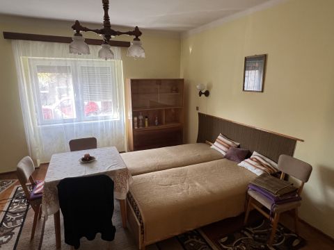 Eladó Ház 8000 Székesfehérvár , Felsőváros