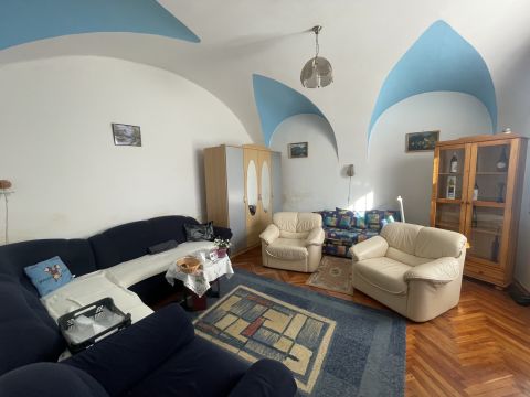 Eladó Lakás 9400 Sopron , Belváros