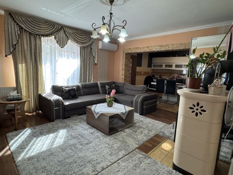 Eladó Ház 4405 Nyíregyháza 