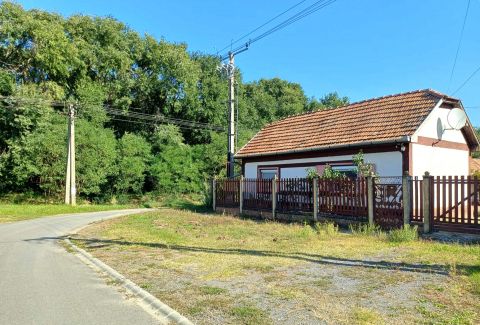 Eladó Ház 4243 Téglás 