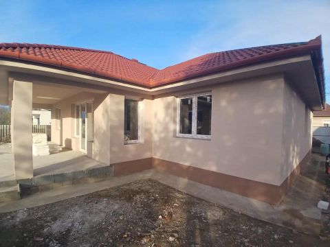 Eladó Ház 4031 Debrecen , Kishegyesi út