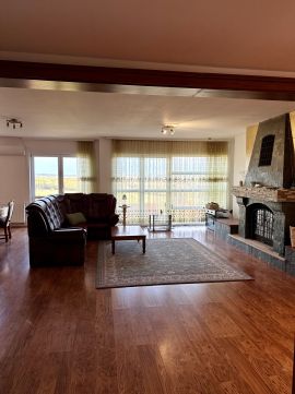 Eladó Ház 2161 Csomád Fő utca