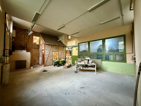 Eladó Ipari 8400 Ajka , Jókai bánya