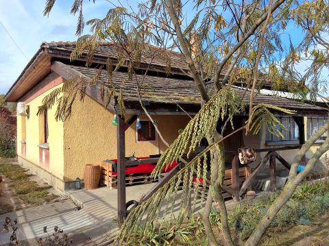 Eladó Ház 2711 Tápiószentmárton 