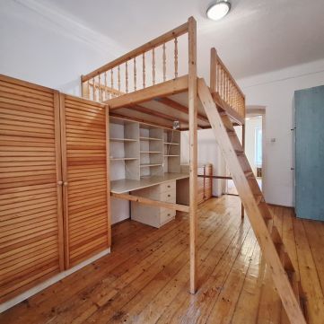 Eladó Lakás 1081 Budapest 8. kerület 