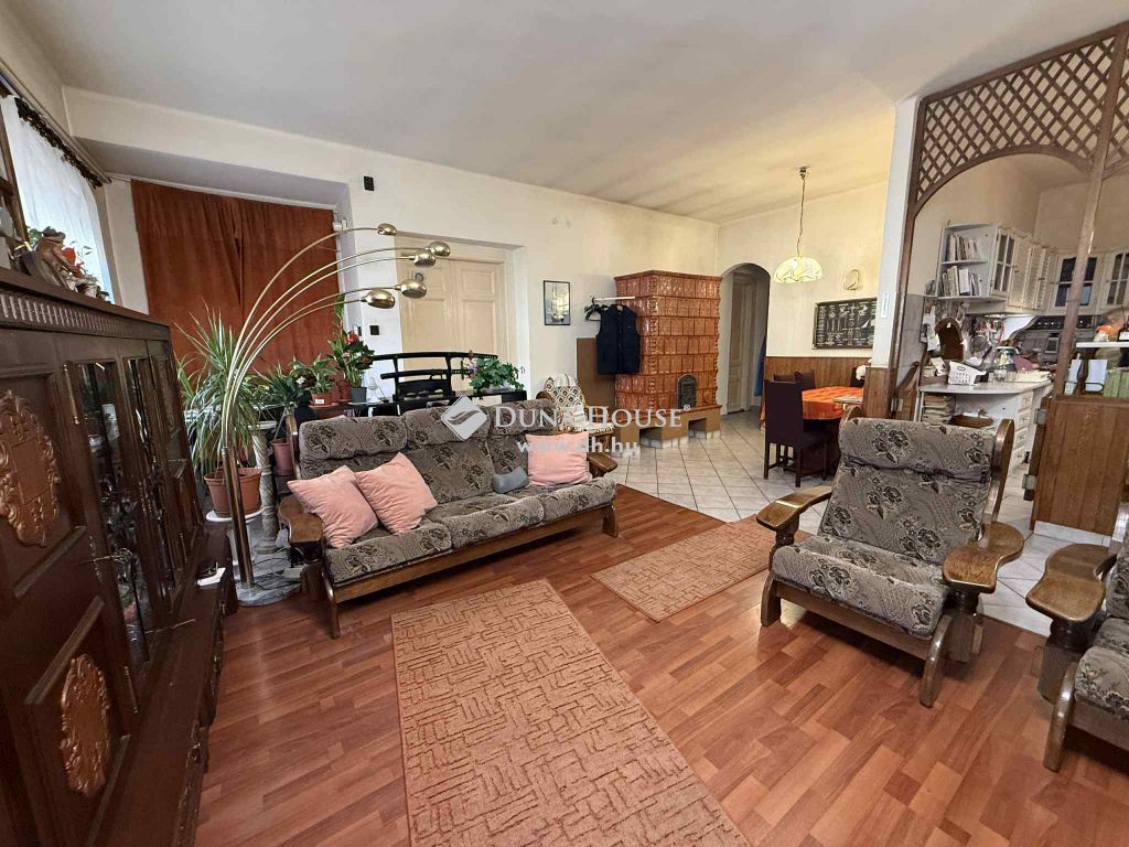 For sale House 2120 Dunakeszi, 