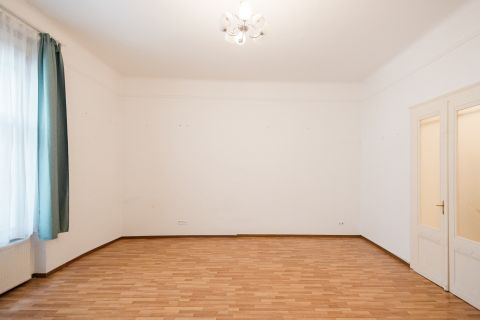 Eladó Lakás 1053 Budapest 5. kerület 