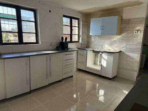 Eladó Ház 2060 Bicske 