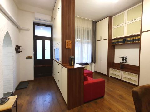 Kiadó Lakás 1071 Budapest 7. kerület 