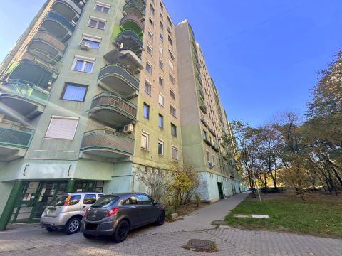 Eladó Lakás 1048 Budapest 4. kerület 