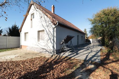 Eladó Ház 2300 Ráckeve , 2300 Ráckeve, Dunához közel