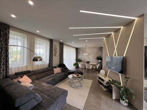 Eladó Ház 4400 Nyíregyháza , Hímes kedvelt utcájában