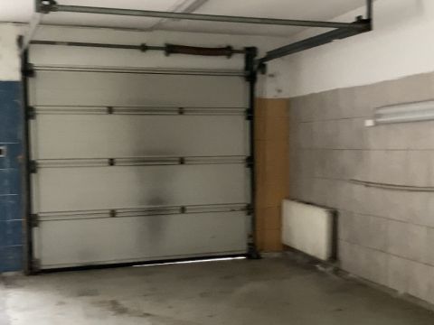 Eladó Parkoló 9400 Sopron , Széchenyi tértől fél perc sétára, önálló garázs eladó!