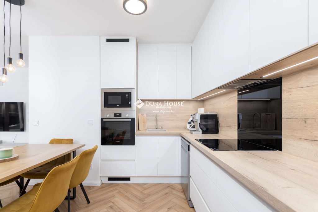 Eladó lakás, Mosonmagyaróvár