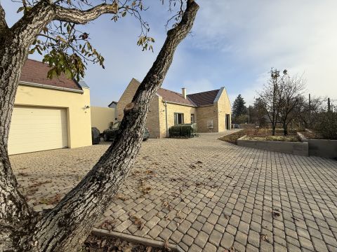 Eladó Ház 9742 Salköveskút , Csendes mellékutca