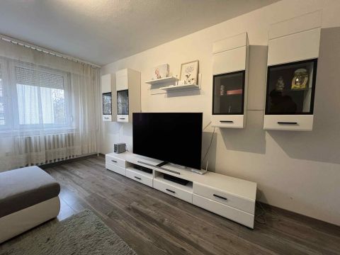 Eladó Lakás 1157 Budapest 15. kerület 