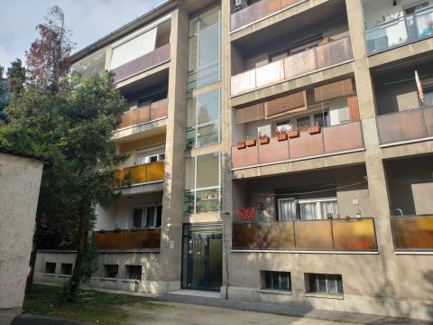 Eladó Lakás 9022 Győr 