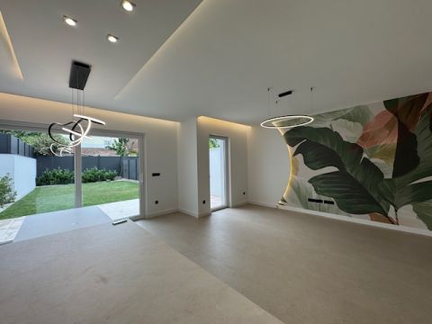 Eladó Ház 4025 Debrecen Belvárosi újépítésű modern ikerház eladó Debrecenben