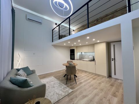 Eladó Lakás 1092 Budapest 9. kerület , Ráday utcában 2 frissen felújított berendezett lakás