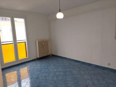 Eladó Lakás 7633 Pécs 